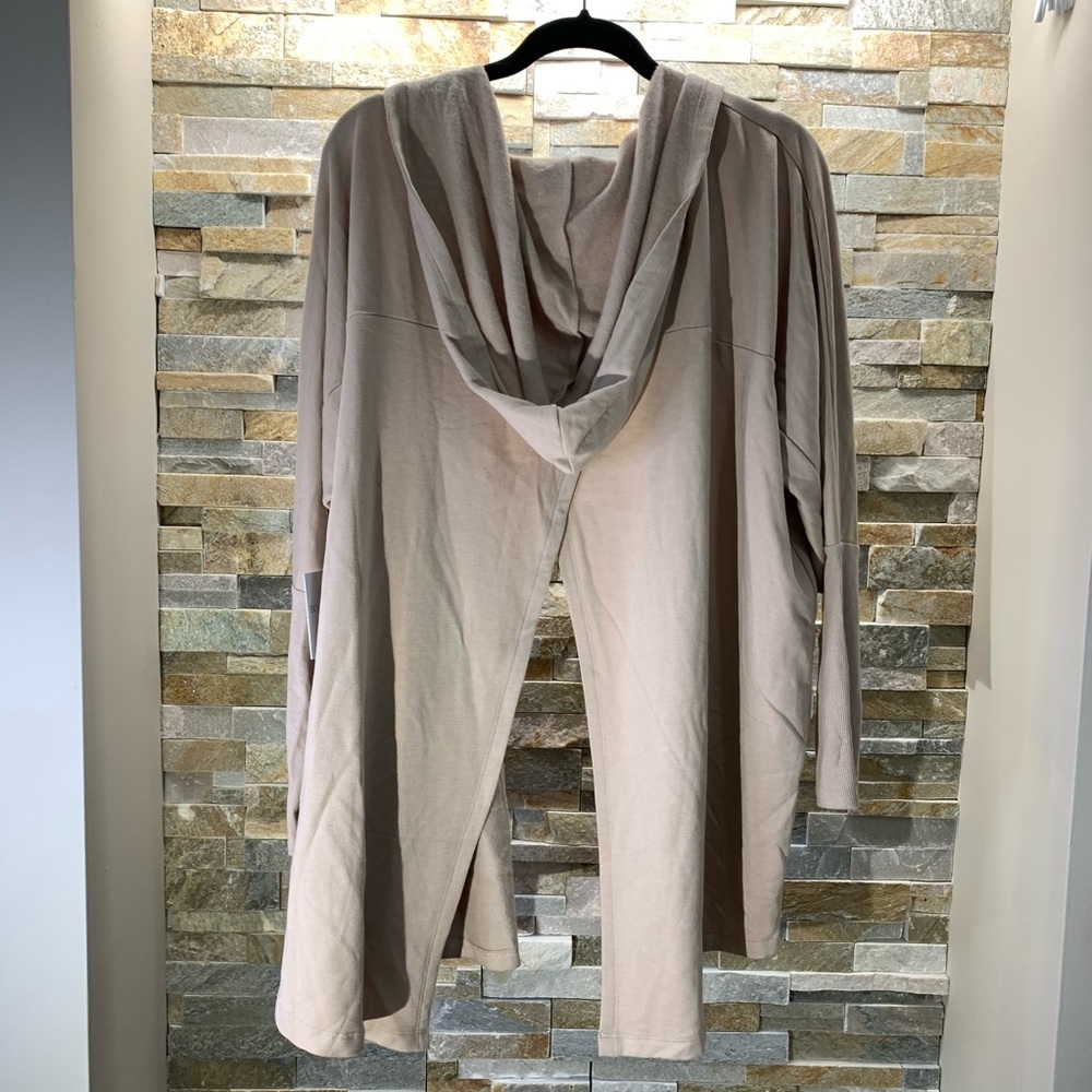 Beyond Yoga Love & Fleece Split-Back Cardigan - Picture 5 of 10